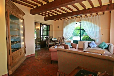 VILLA DORA