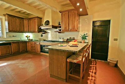 VILLA DORA