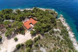 Robinson villa met privé strand