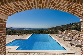 Luxus traditionelle Villa mit Pool