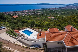 Cottage avec piscine chauffée, vue sur la mer