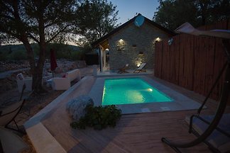 Schönes Haus mit Pool