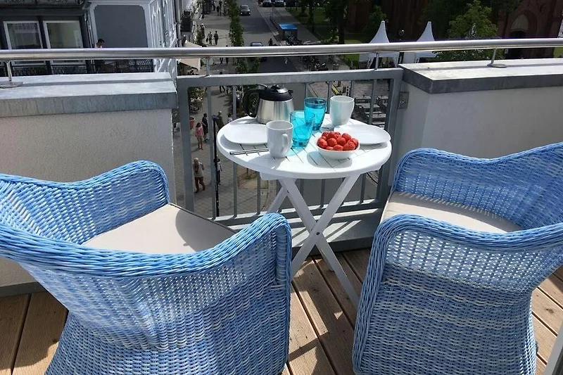 Balkon Richtung Kirchenplatz