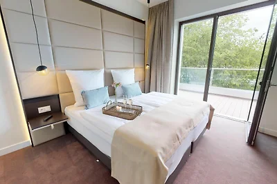 White Pearl Luxus Penthouse 4.03