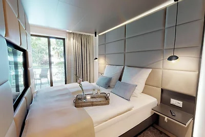 White Pearl Luxusapartment mit Sauna und Balk...