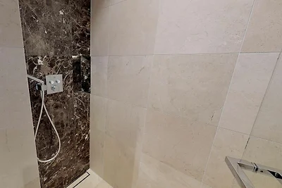 White Pearl Luxus Penthouse mit Sauna, Balkon...