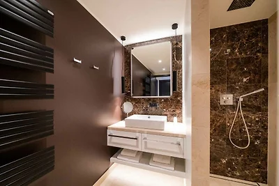 White Pearl Luxussuite 2.01