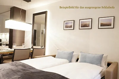 White Pearl Luxusapartment mit Balkon 2.02