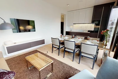 White Pearl Luxus Penthouse 4.03