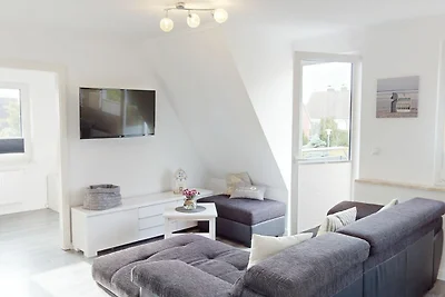 Villa Klarsinni I Ferienwohnung 2 Strandkorb