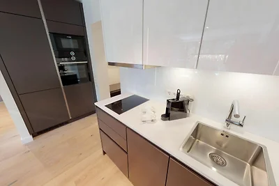 White Pearl Luxussuite mit Sauna und Balkon...