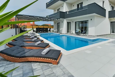 Luxus Villa Jomani
