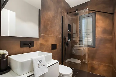 Villa M Luxury