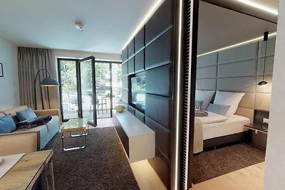 White Pearl Luxusapartment mit Sauna und Balk...