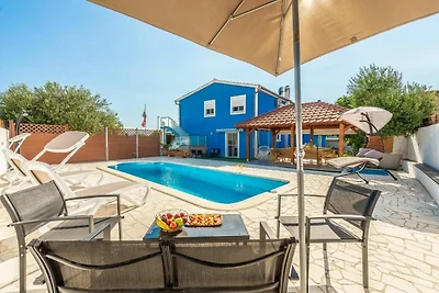 Apartman Luka Peka