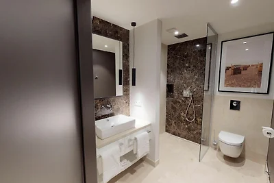 White Pearl Luxusapartment mit Sauna und Terr...