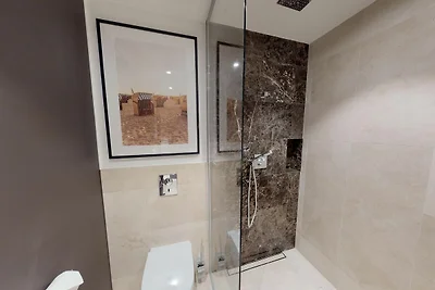 White Pearl Luxusapartment mit Sauna und Terr...