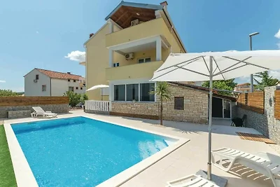 Appartamento Vacanza con famiglia Biograd na Moru