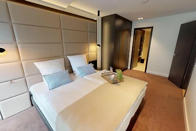 White Pearl Luxussuite mit Sauna und Balkon...