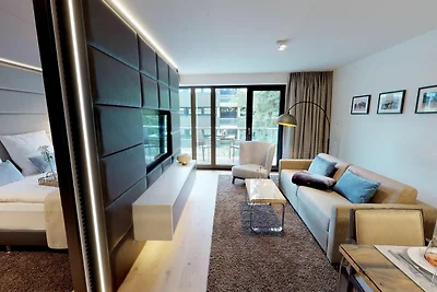 White Pearl Luxusapartment mit Sauna und Balk...