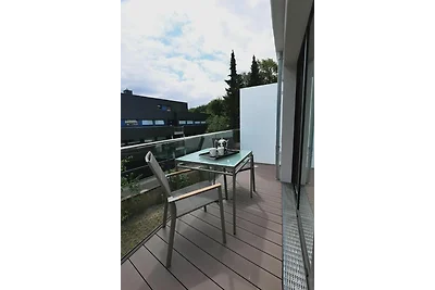 White Pearl Luxusapartment mit Balkon 2.02