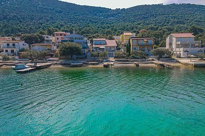 Vakantiehuis Ontspannende vakantie Grebaštica