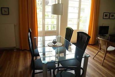 Residenz Unter den Linden 07