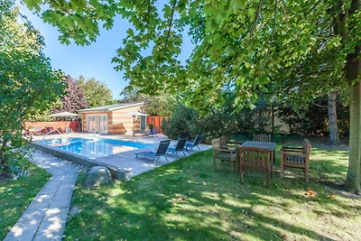 Auf den Höfen Fewo 13 mit Swimmingpool