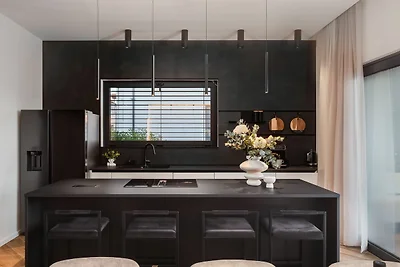 Villa M Luxury