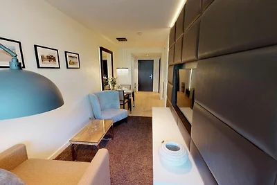 White Pearl Luxusapartment mit überdachtem Ba...