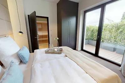 White Pearl Luxus Penthouse 4.03