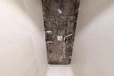 White Pearl Luxusapartment mit Balkon 2.02