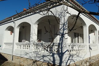 Villa Montgri 305