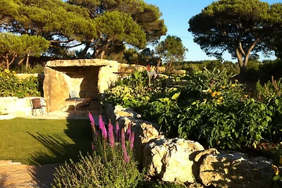 Quinta das Asas, Stone Lodge