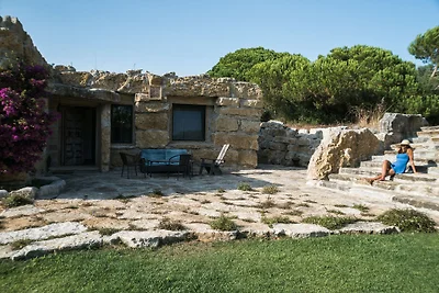 Quinta das Asas, Stone Lodge