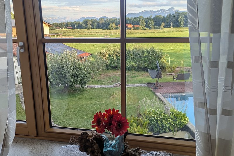 freier Alpenblick vom Wohnzimmer aus - Kaiser- und Wendelsteingebirge