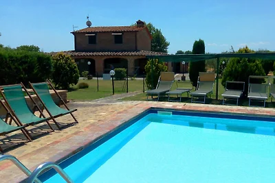 TOSKANA HAUS MIT POOL