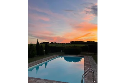 TOSKANA HAUS MIT POOL