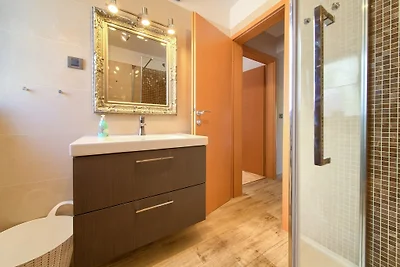 4**** Apartments Sunce i More