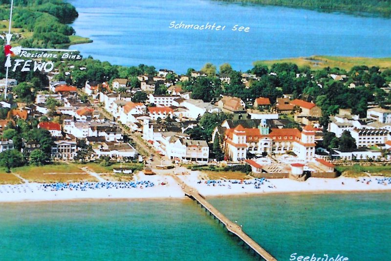 Luftaufnahme von Binz mit der markierten Ferienwohnung.