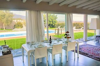 Villa Lava BIANCA