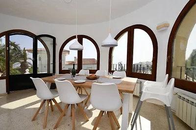 Casa Familia