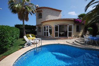 FERIENHAUS AKAZIA,EIG. Pool/ Garten