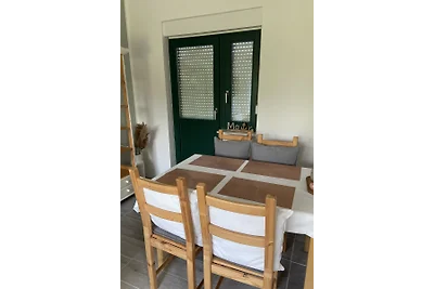 Ferienhaus u. Bungalow mit Seeblick
