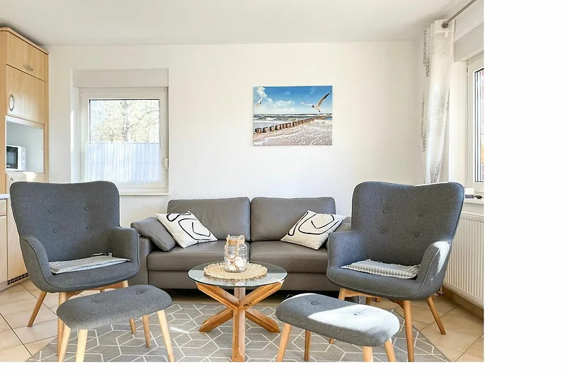 Wohnzimmer mit Sessel