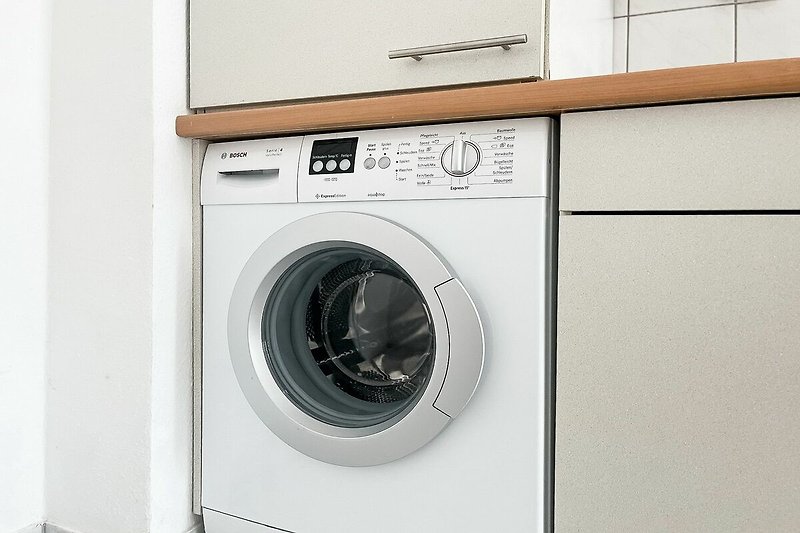 Waschmaschine in der Küchenzeile integriert