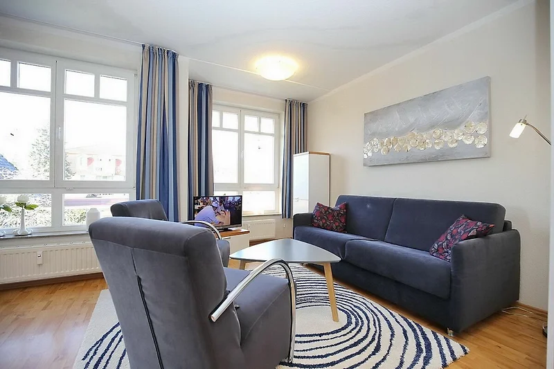 Wohnzimmer mit Schlafcouch