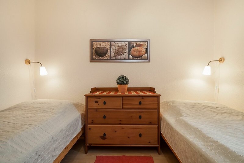 1. Schlafzimmer mit Einzelbetten