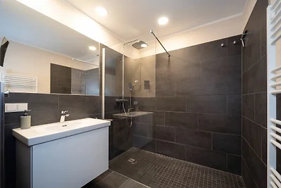 Baltischer Hof Wohnung 60