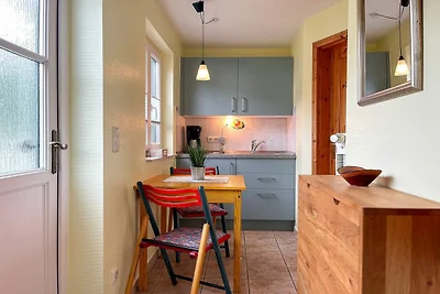 Gästehaus Karstadt Wohnung 02 - Gartenblick